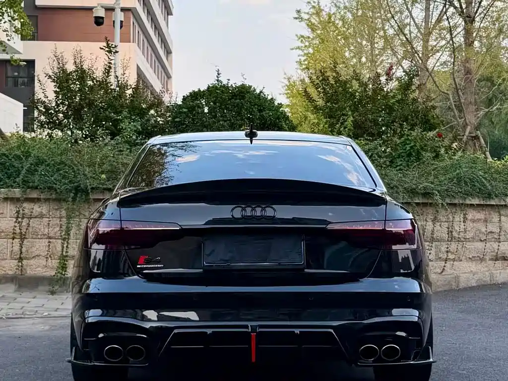 Audi S4 — миниатюра 3