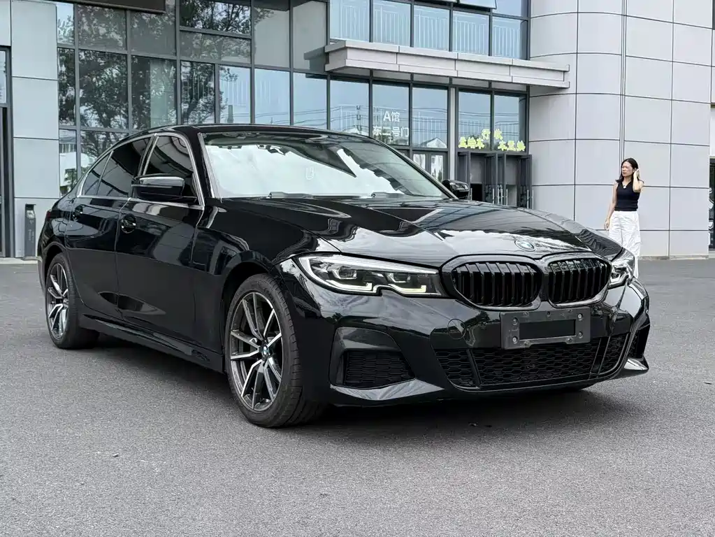 BMW 3 Series — миниатюра 3