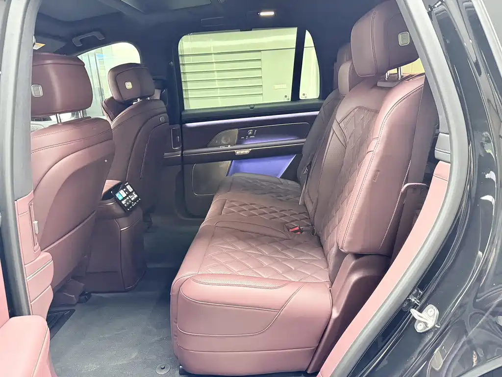 NIO ES8 2026 мест Executive Luxury