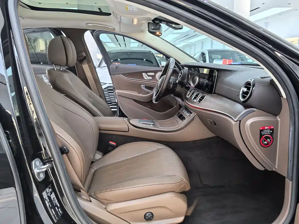 Mercedes-Benz E-Class E 2023 E 300 L Luxury