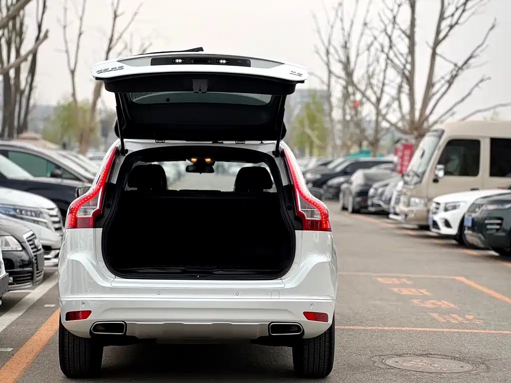Volvo XC60 2017 T5 AWD