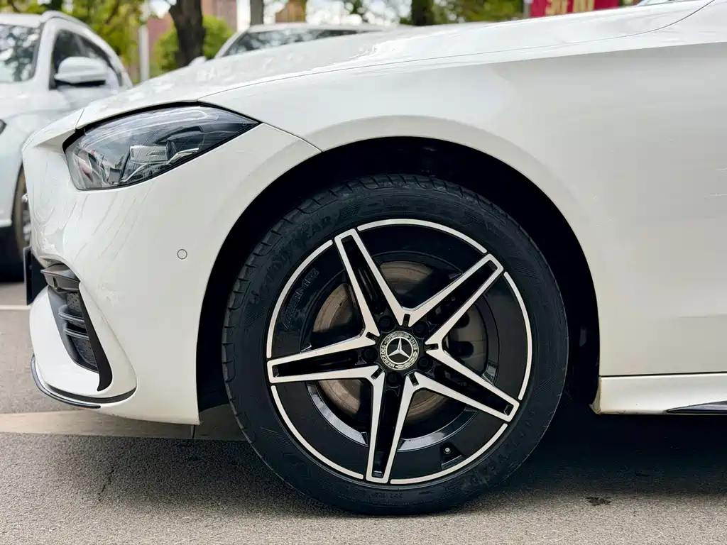 Mercedes-Benz C-Class — миниатюра 23