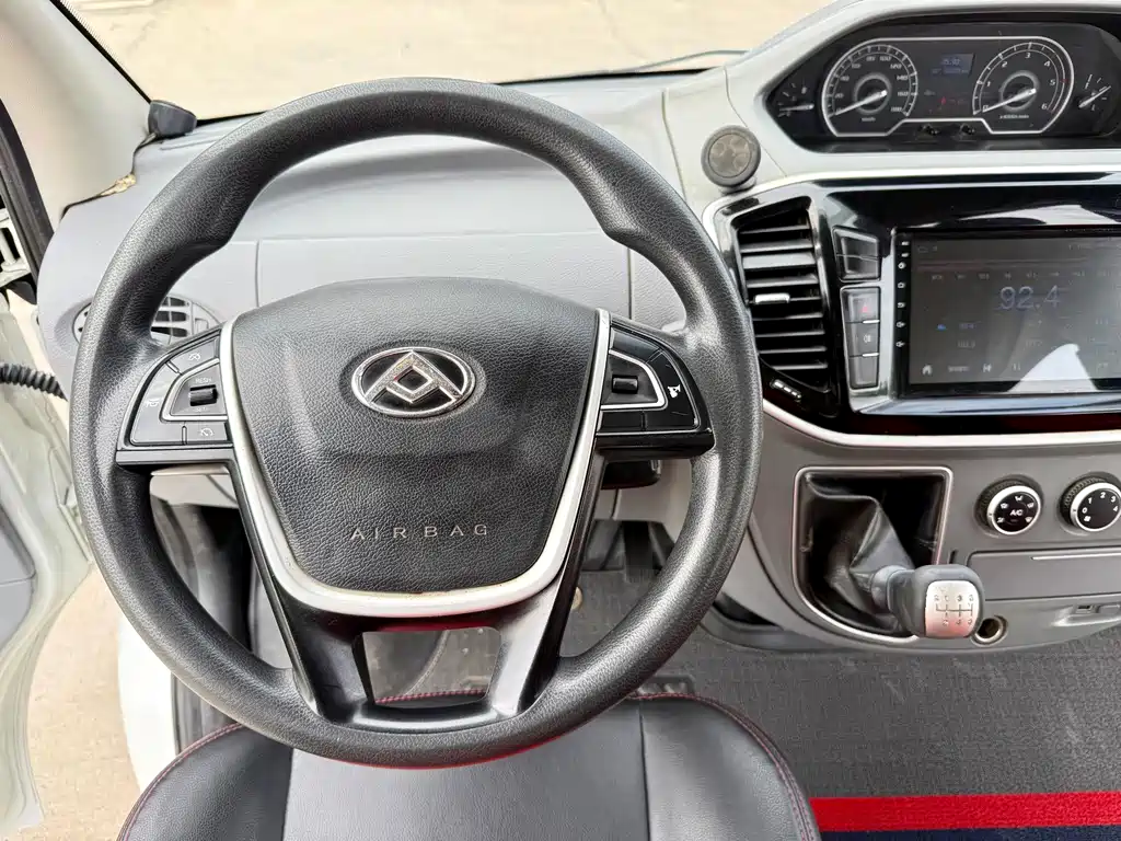 SAIC MAXUS XINTU V80