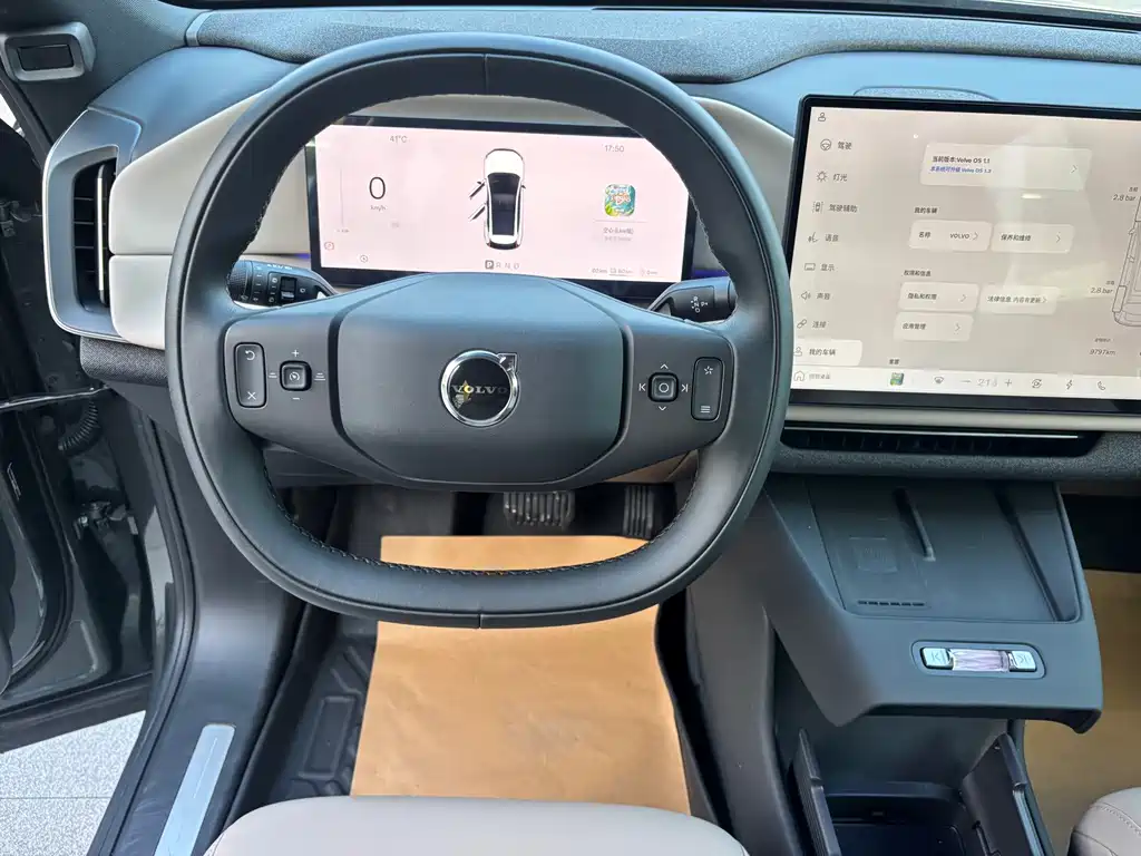 Volvo гибрид Volvo XC70 plug-in — миниатюра 8