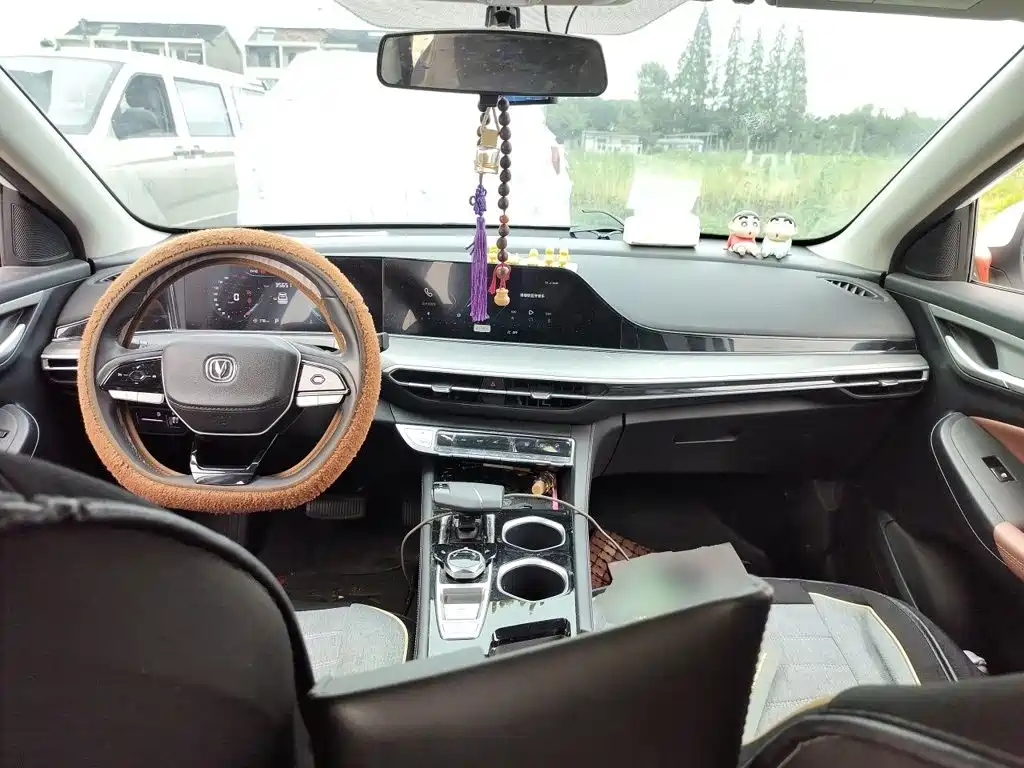 Changan Eado — миниатюра 5