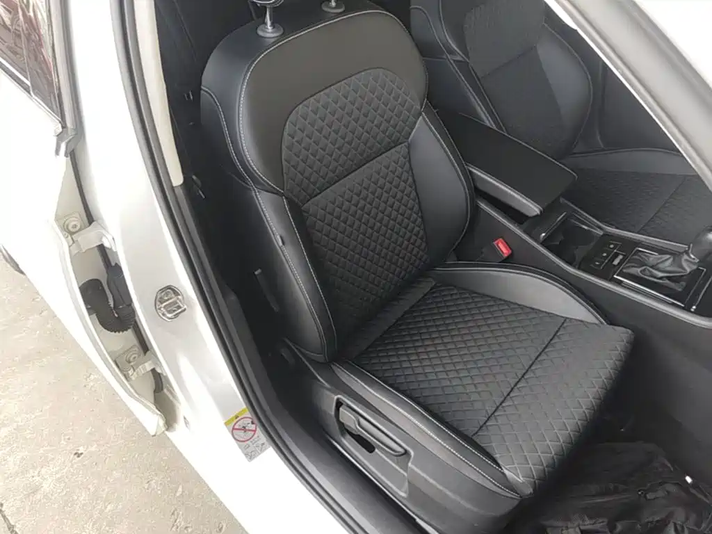 Skoda Superb — миниатюра 25