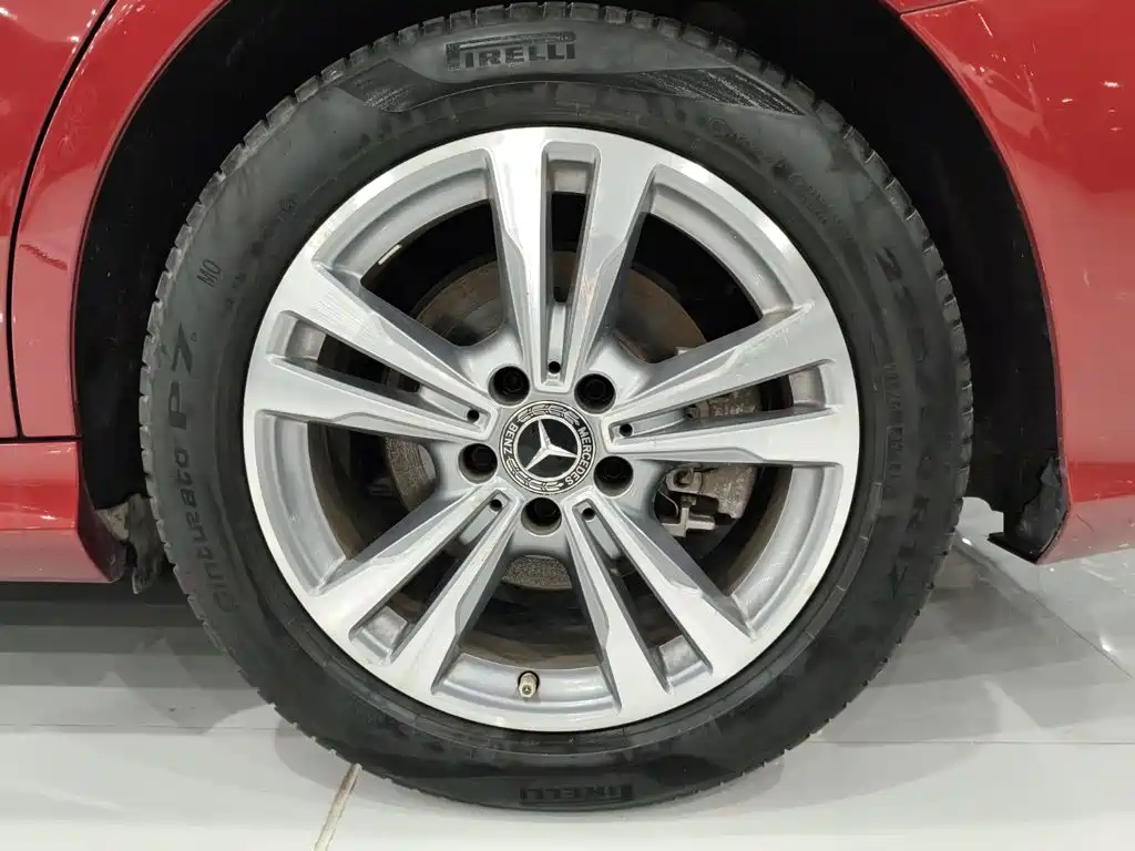 Mercedes-Benz C-Class — миниатюра 16