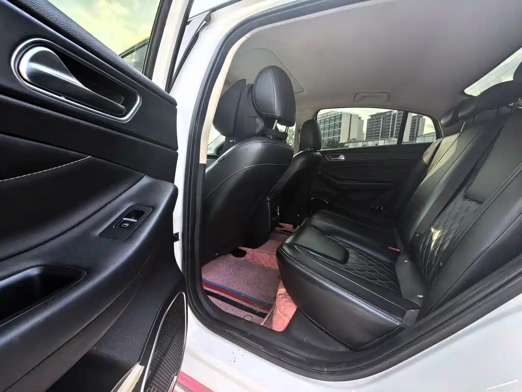 Chery Arrizo GX — миниатюра 10