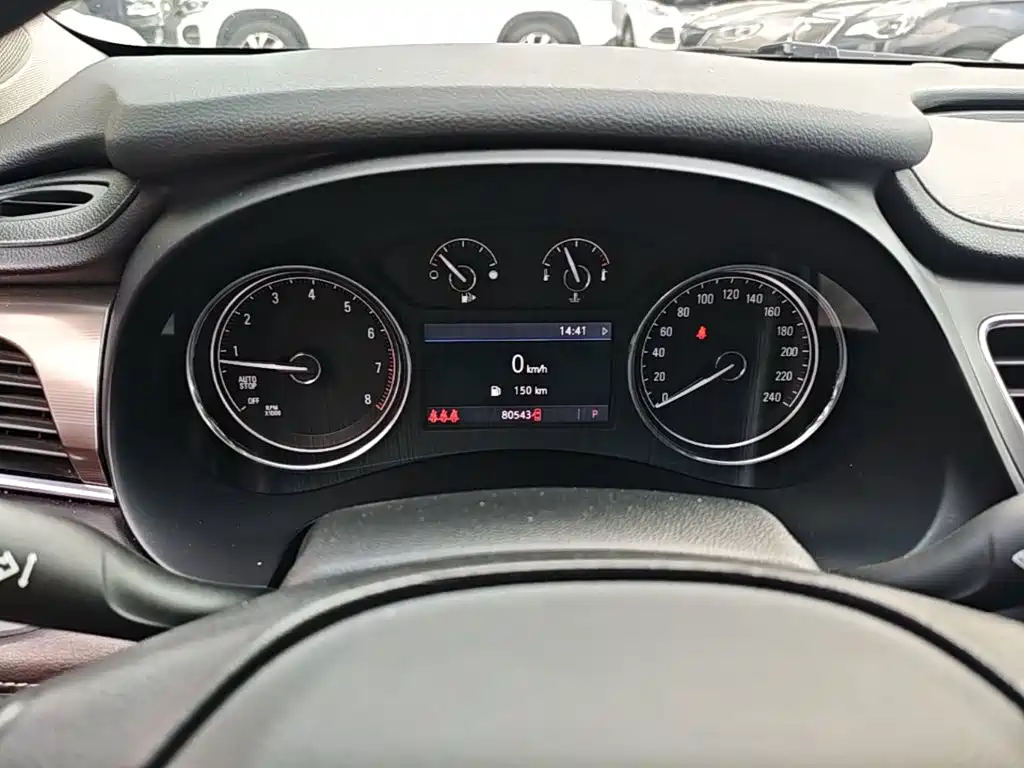 Buick LaCrosse — миниатюра 12