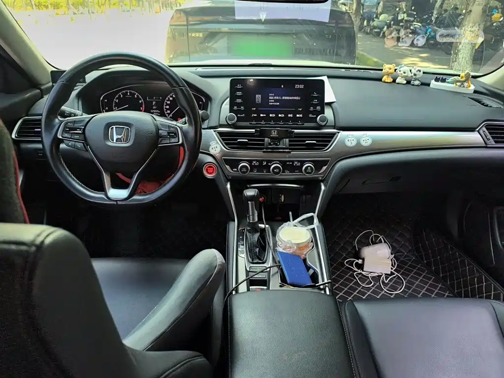 Honda Accord — миниатюра 10
