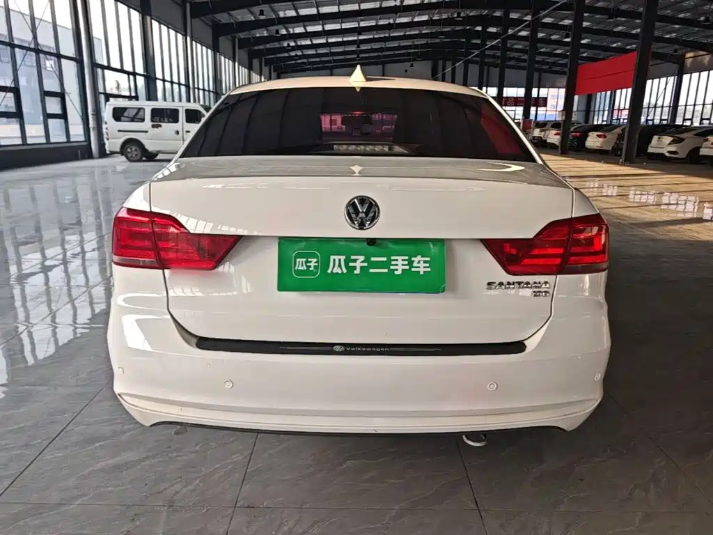 Volkswagen Santana — миниатюра 6