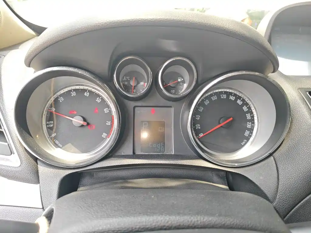 Buick Encore — миниатюра 12