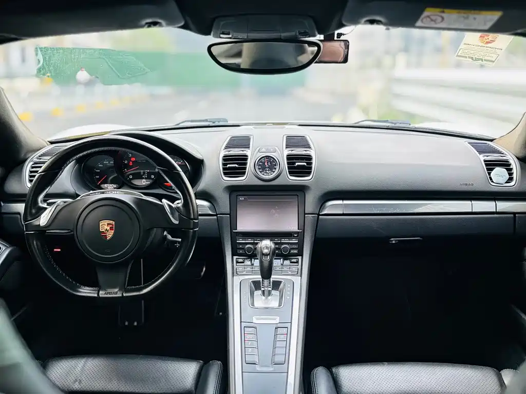 Porsche Cayman — миниатюра 10
