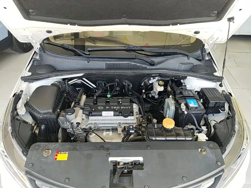 Baojun 310W — миниатюра 20