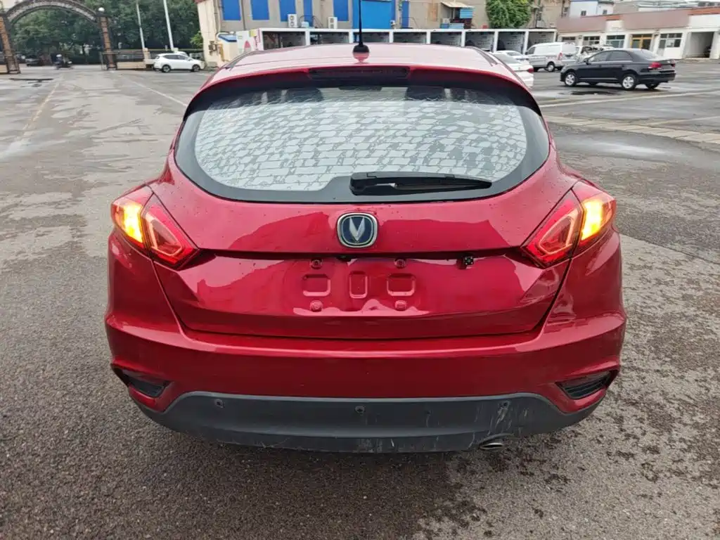 Changan Eado XT — миниатюра 6