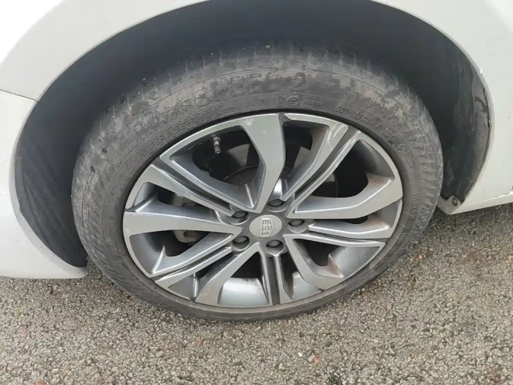 Geely Emgrand GL — миниатюра 23