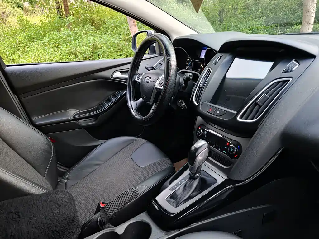 Ford Focus — миниатюра 13