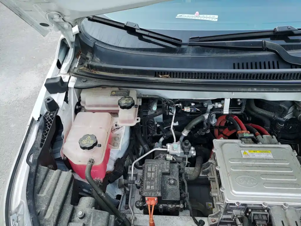 BYD Yuan Pro — миниатюра 21