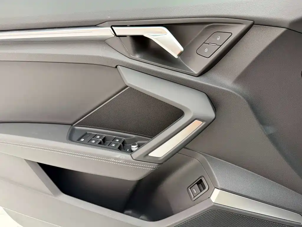 Audi A3 — миниатюра 16