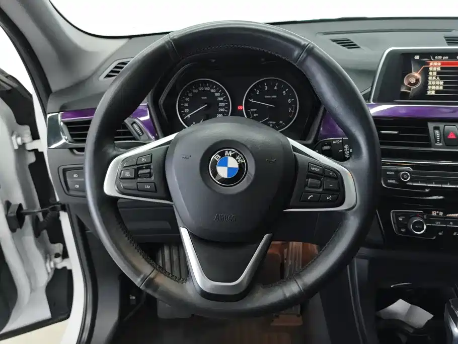 BMW X1 — миниатюра 15