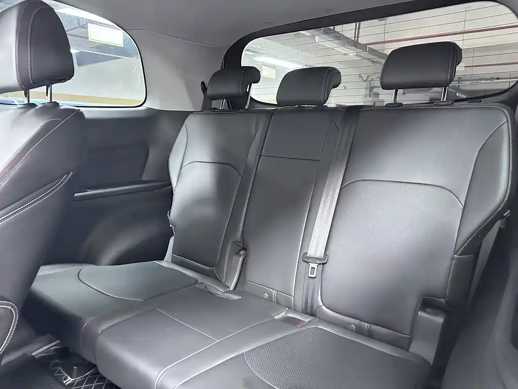 MAXUS Euniq 5 — миниатюра 7