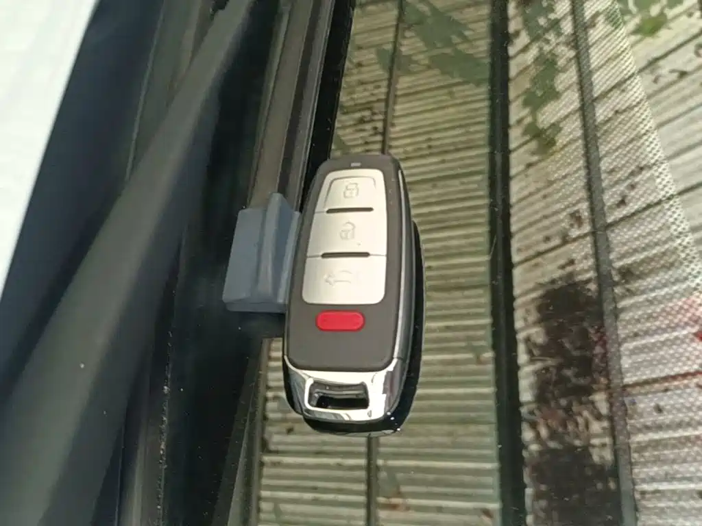 Geely Emgrand — миниатюра 9