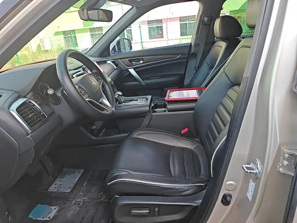 Honda UR-V — миниатюра 15