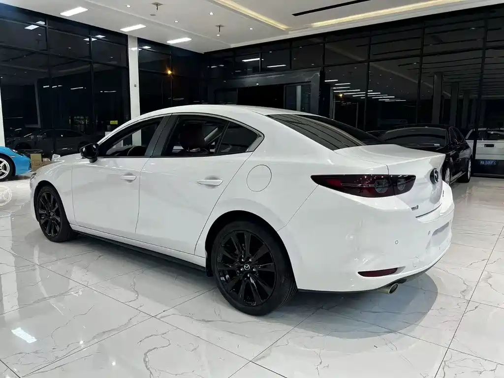 MAZDA 3 ANGKESAILA