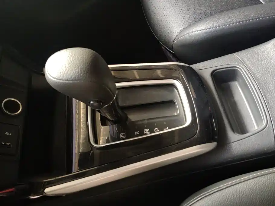 Nissan Sylphy — миниатюра 16