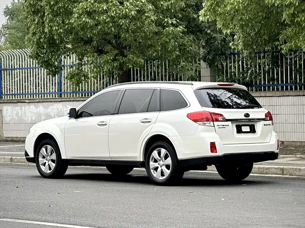 Subaru Outback — миниатюра 8