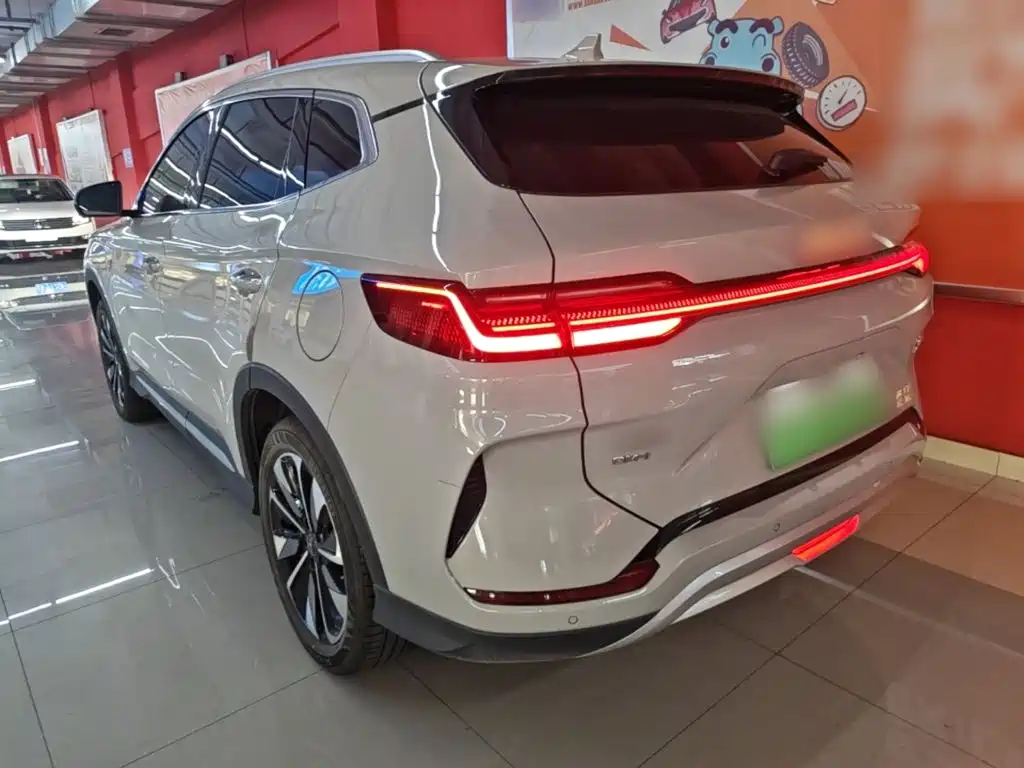 BYD PLUS New Energy — миниатюра 5