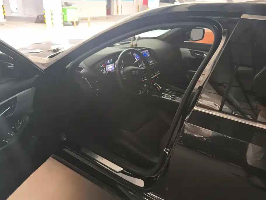 Cadillac CT5 — миниатюра 9