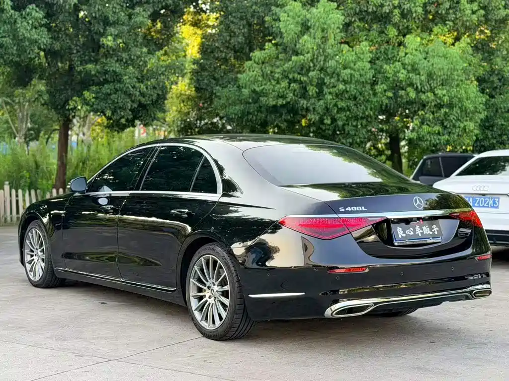 Mercedes-Benz S-Class — миниатюра 7