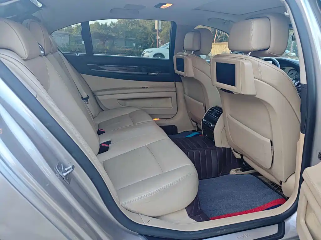 BMW 7 Series 7 2009 740Li Lead