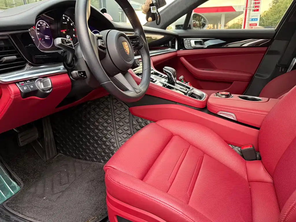 Porsche Panamera — миниатюра 8