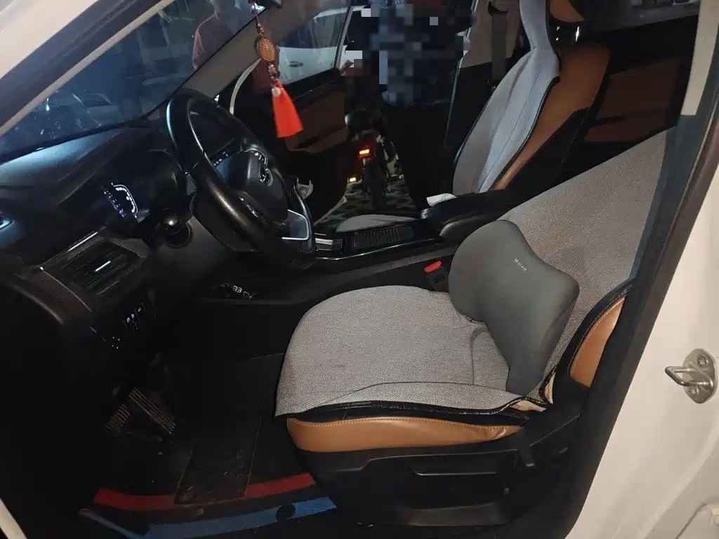 Geely Emgrand GL — миниатюра 8