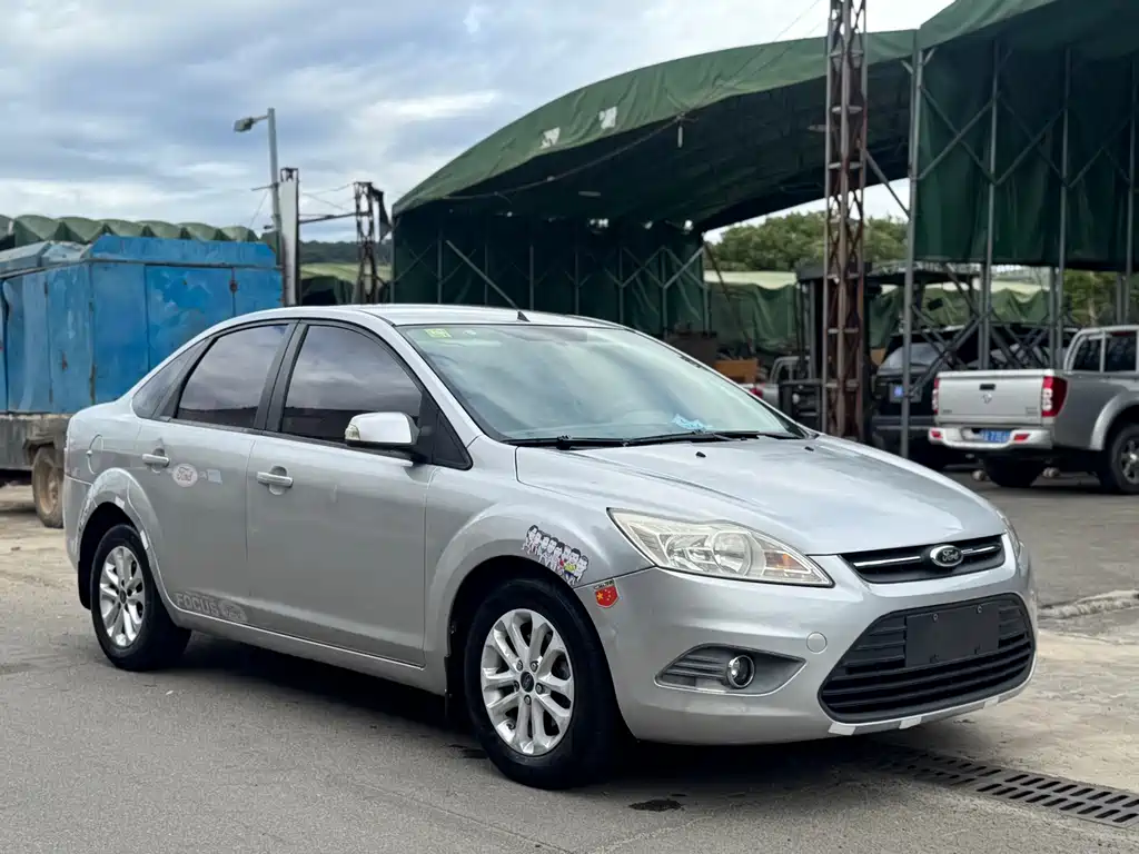 Ford Focus — миниатюра 3