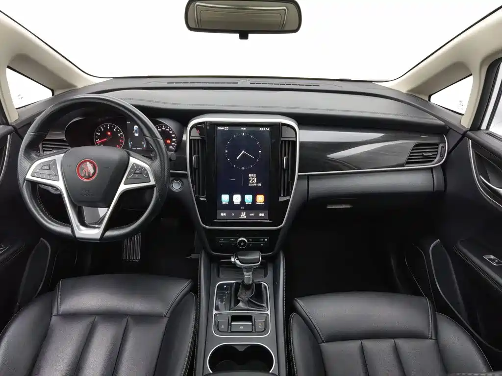 BYD MAX — миниатюра 5