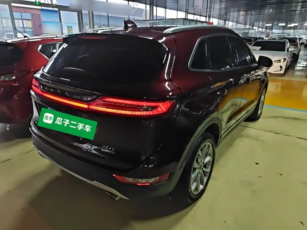 Lincoln MKC — миниатюра 7