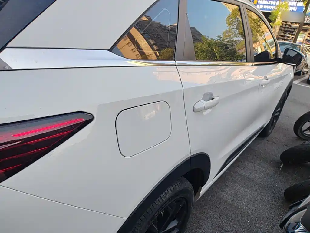 JAC JAC QX PHEV — миниатюра 7