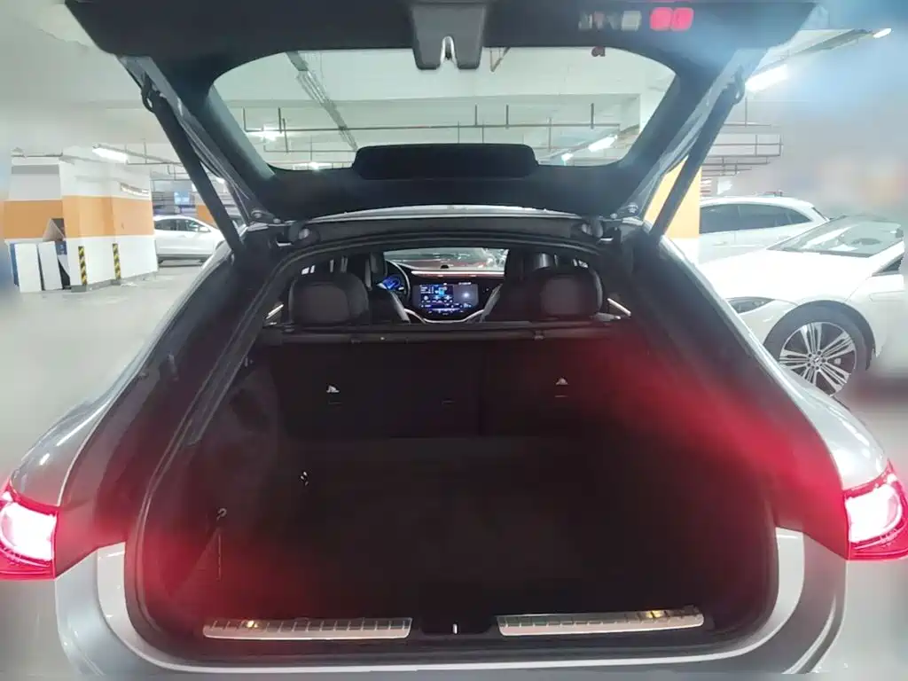 Mercedes-Benz EQS — миниатюра 24