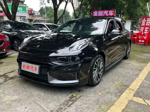 2022 Lynk & Co 03