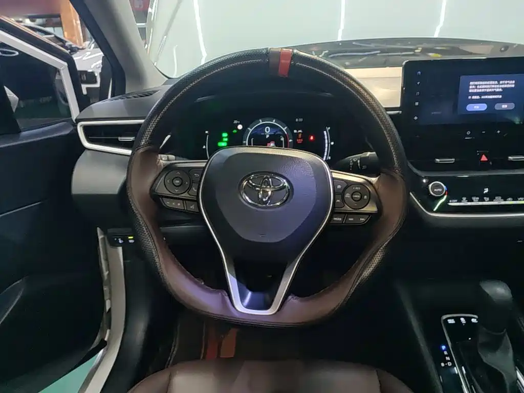 Toyota Corolla — миниатюра 15