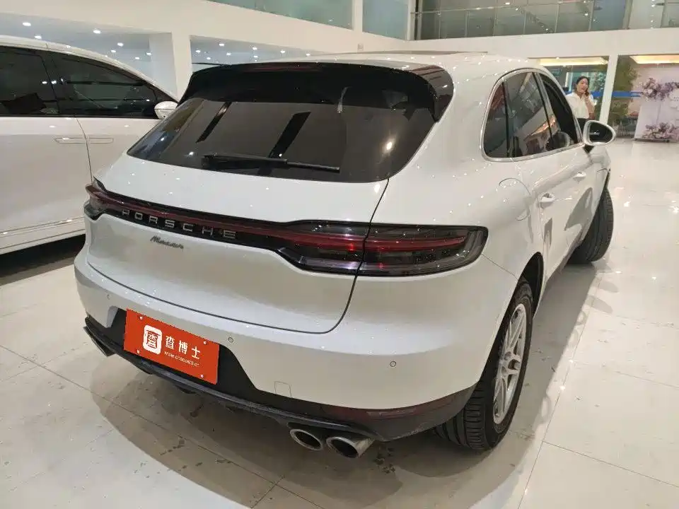Porsche Macan — миниатюра 2