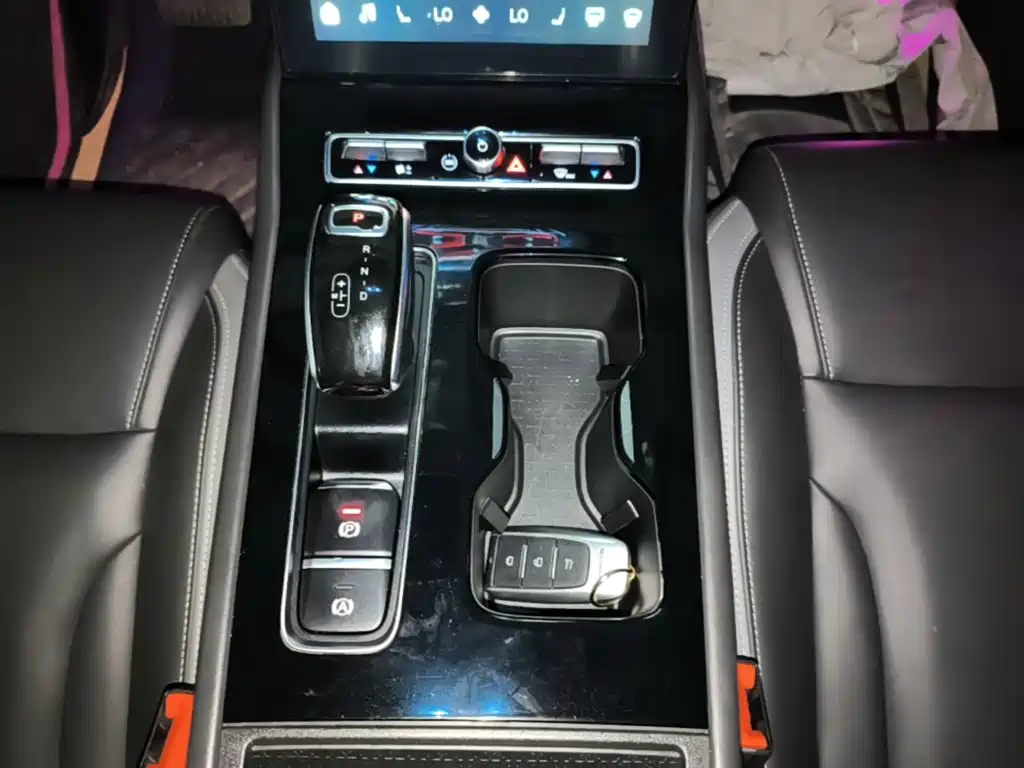Qoros Qoros 7 — миниатюра 14