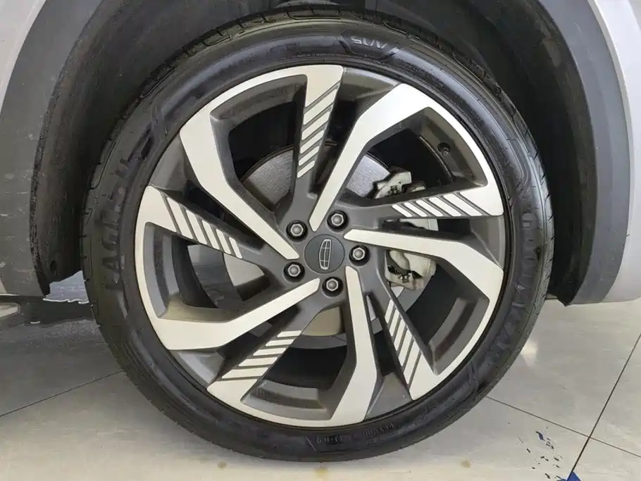 Geely Xingyue L — миниатюра 6