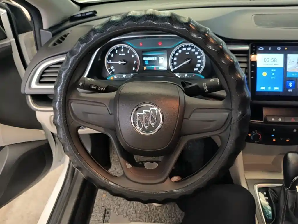 Buick Excelle — миниатюра 11