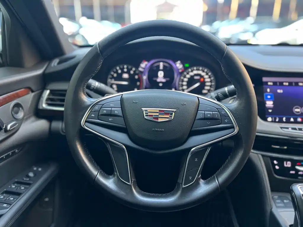 Cadillac CT6 — миниатюра 12