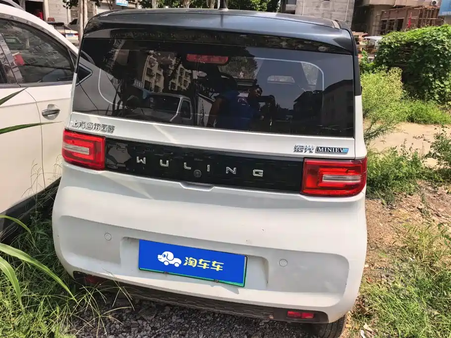 Wuling MINIEV — миниатюра 3