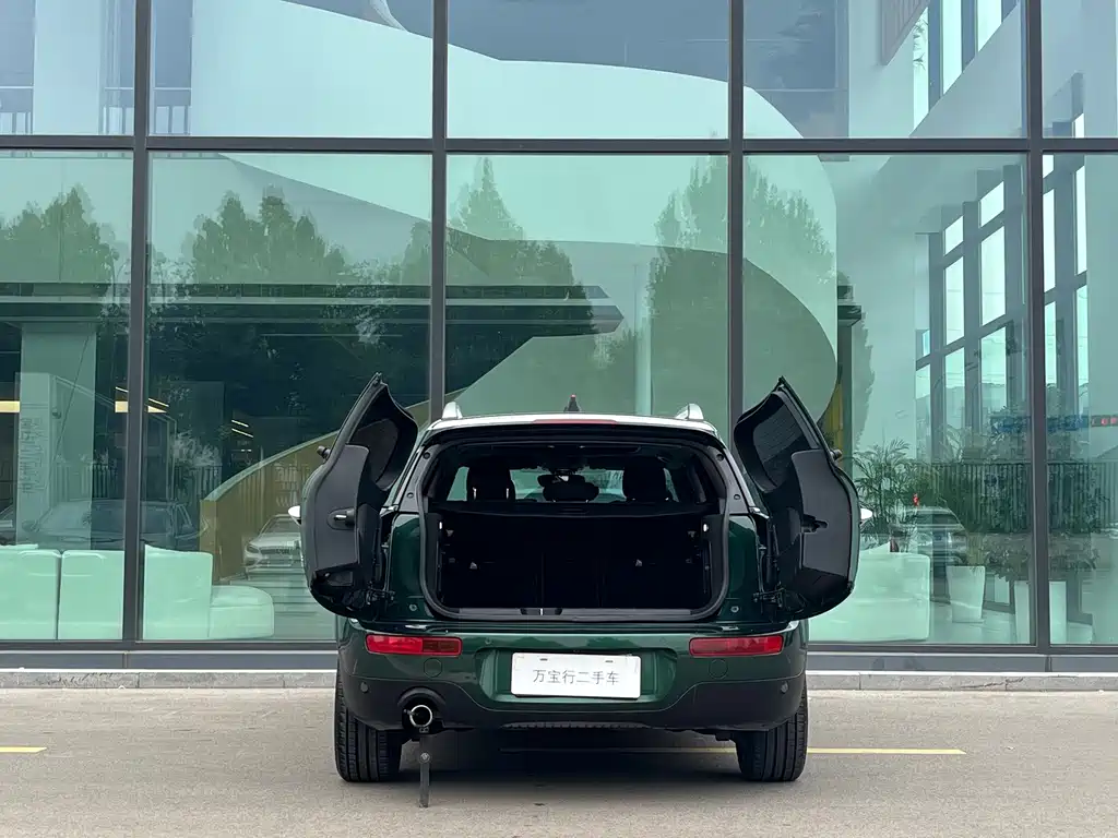 MINI Mini Clubman — миниатюра 4